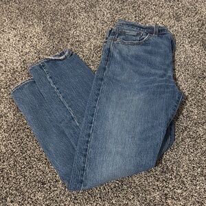 Levi's Women's Straight Jeans in Classic Blue